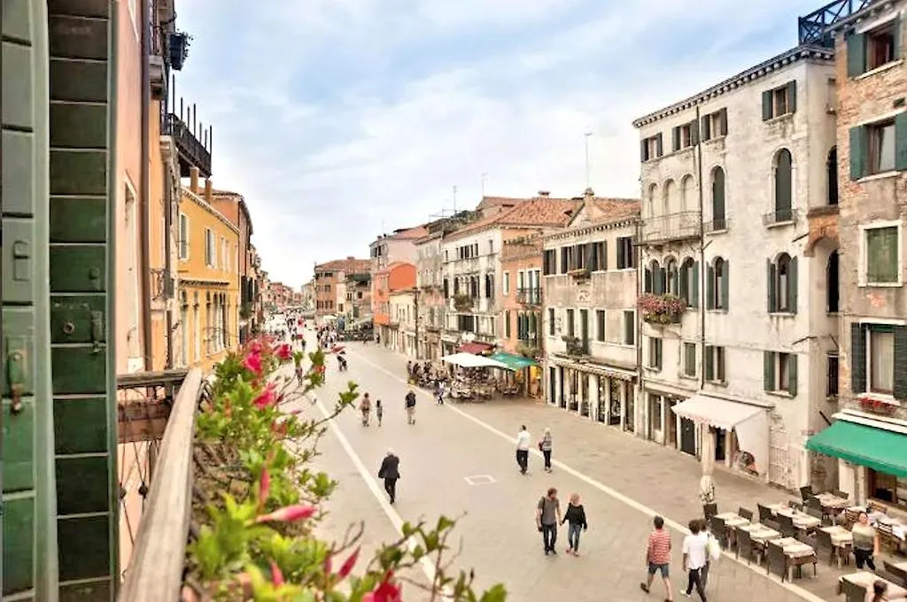 Apartamento Biennale Apt Balcony Venecia