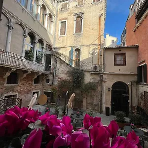  Bed and breakfast Corte Del Doge Di Rialto