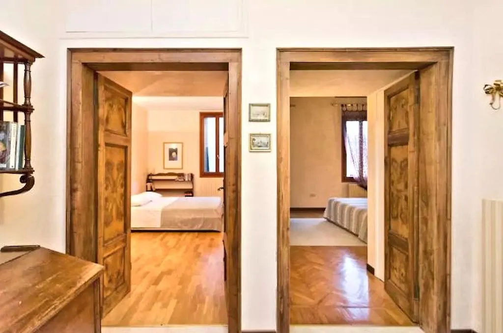Biennale Apt Balcony Διαμέρισμα Βενετία 0*,