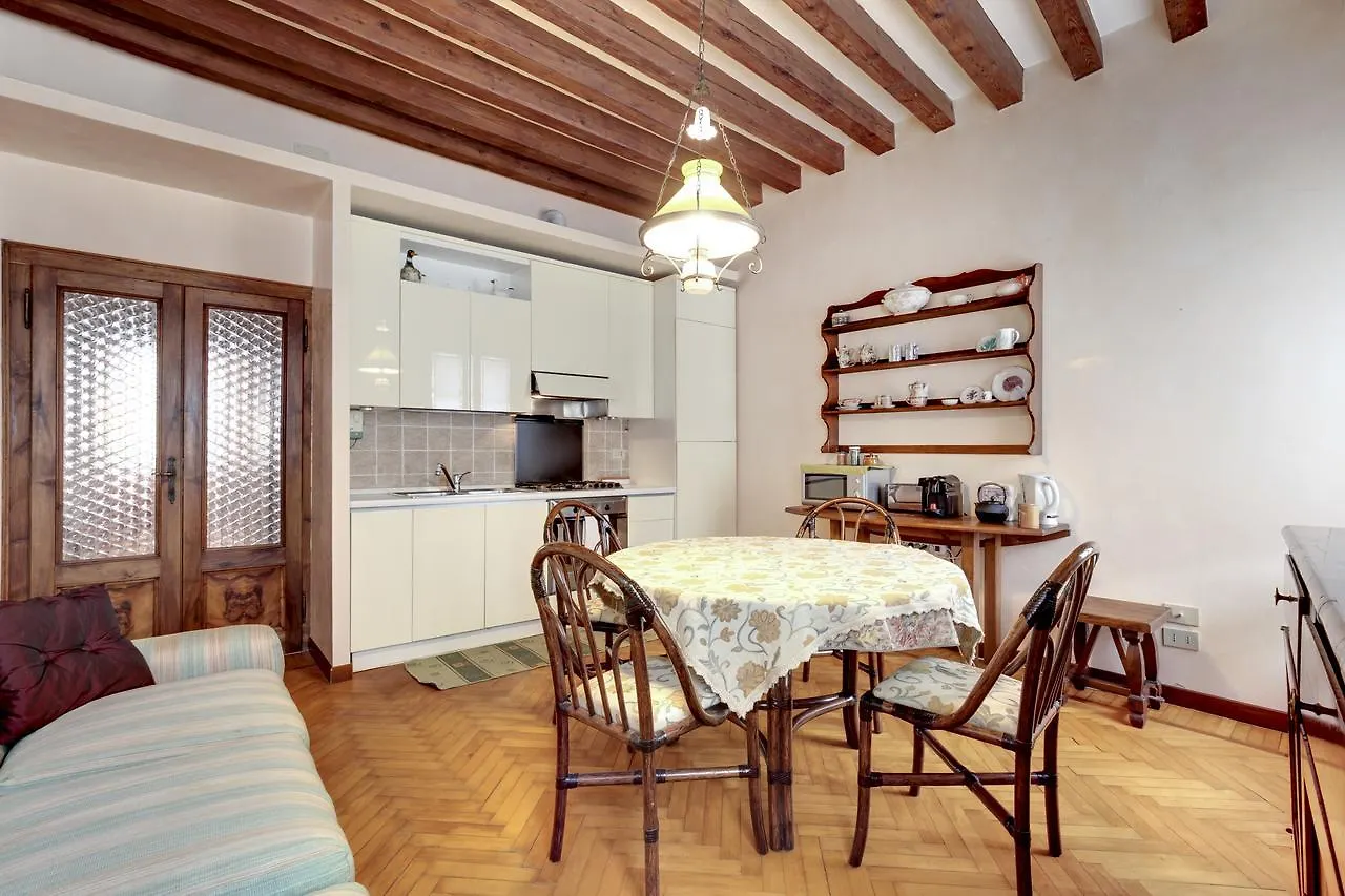 Biennale Apt Balcony Διαμέρισμα Βενετία Ιταλία