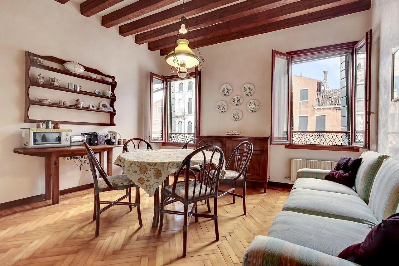 Biennale Apt Balcony Διαμέρισμα Βενετία