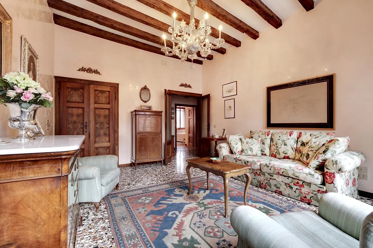 Biennale Apt Balcony Διαμέρισμα Βενετία 0*,  Ιταλία